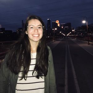 Meet your Posher, Elizabeth